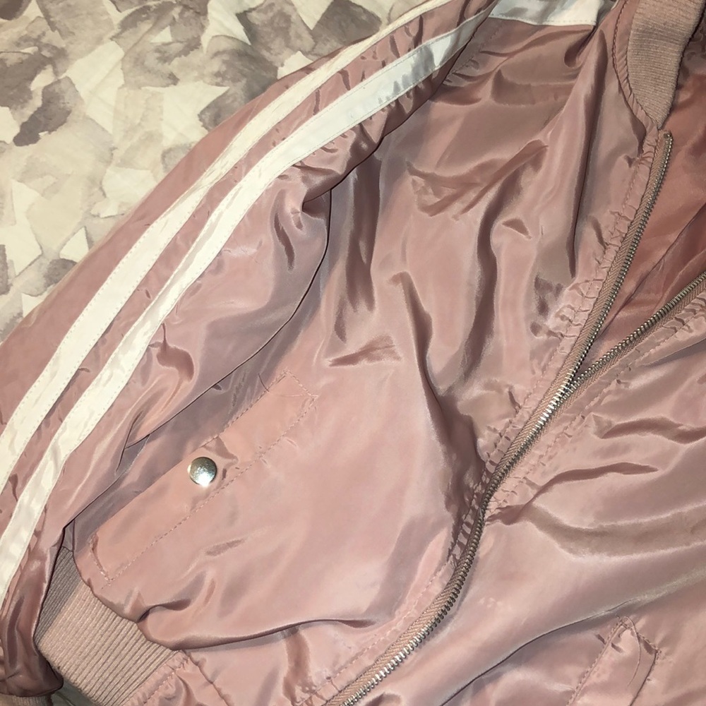 Jacket - Picture 3 of 4